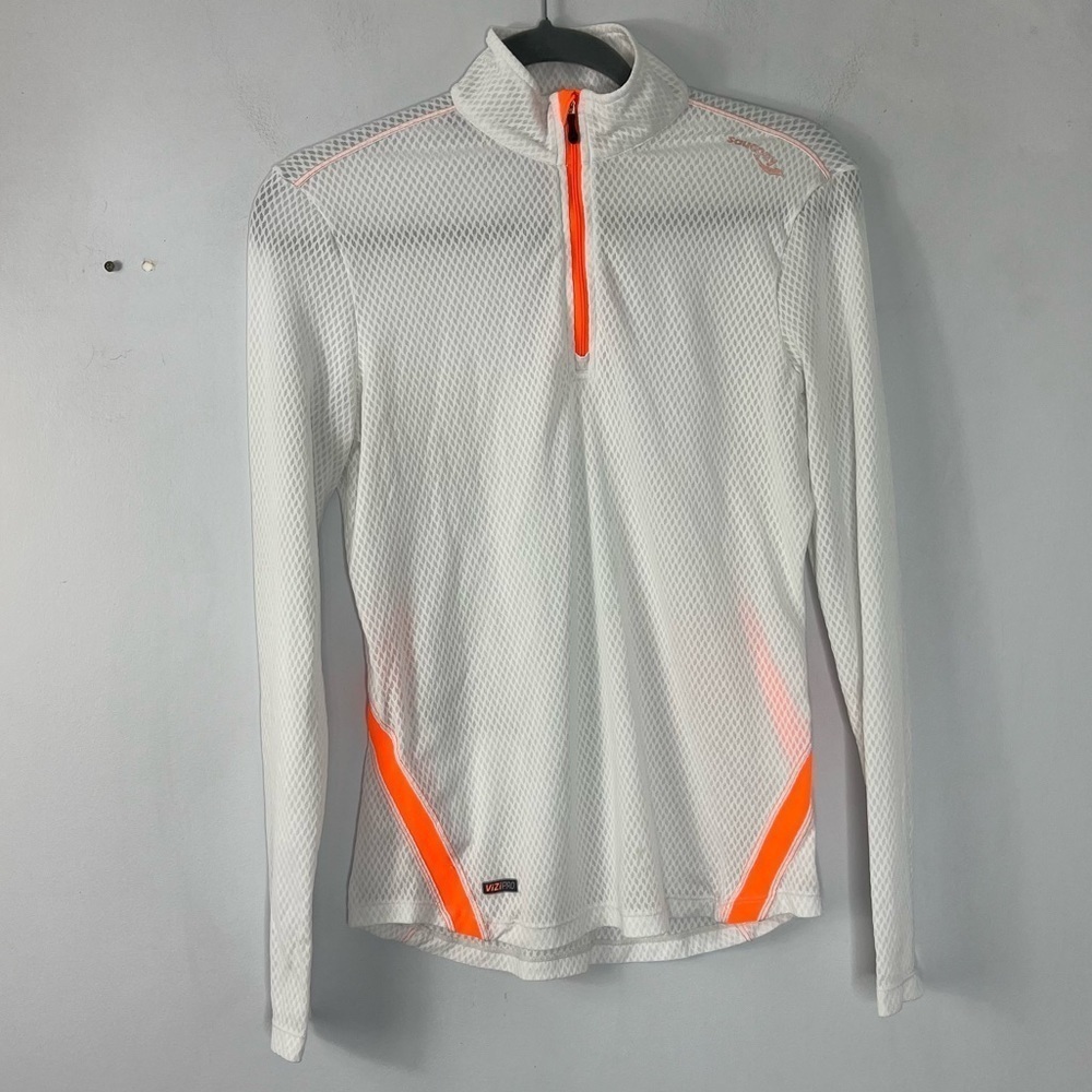 Saucony Size Small Women's 1/4 Zip Pullover Light Hi-Vis Running Top White
